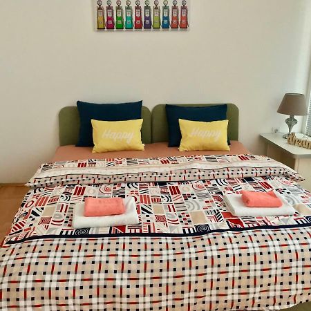 Regina'S Apartments Üsküp Dış mekan fotoğraf