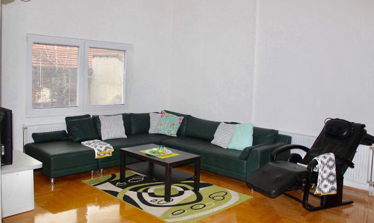 Regina'S Apartments Üsküp Dış mekan fotoğraf