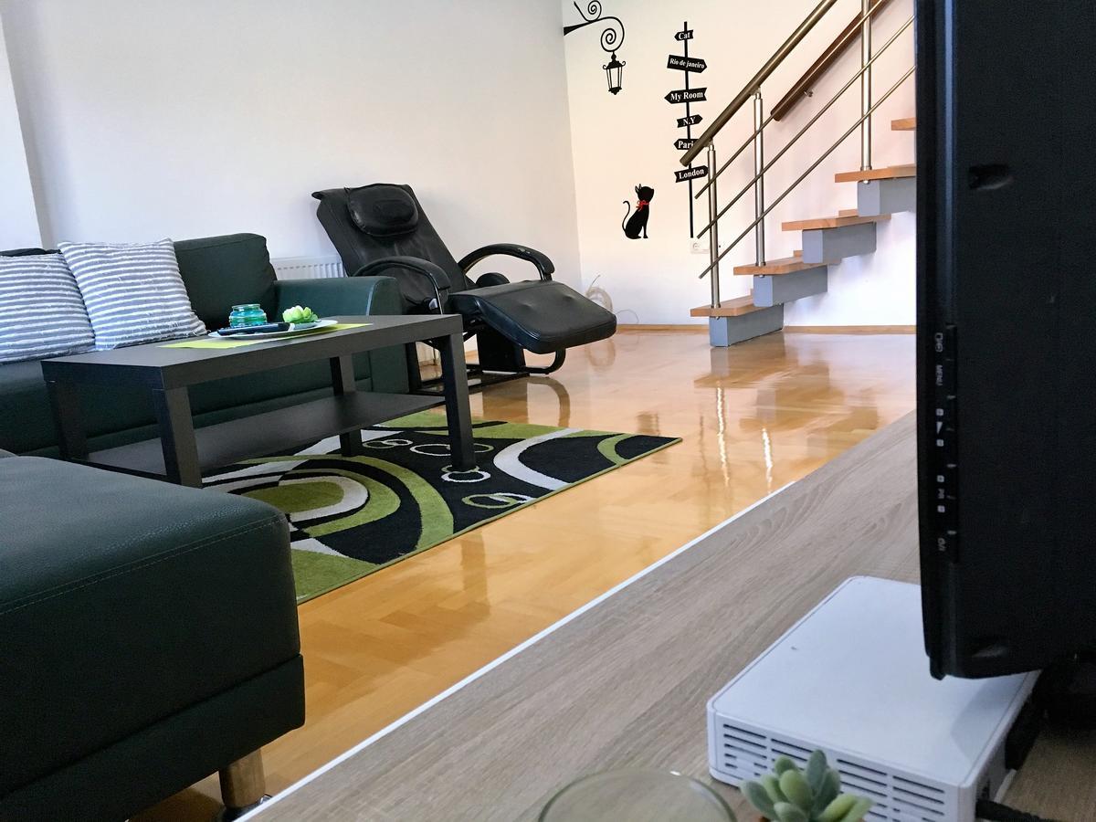 Regina'S Apartments Üsküp Dış mekan fotoğraf