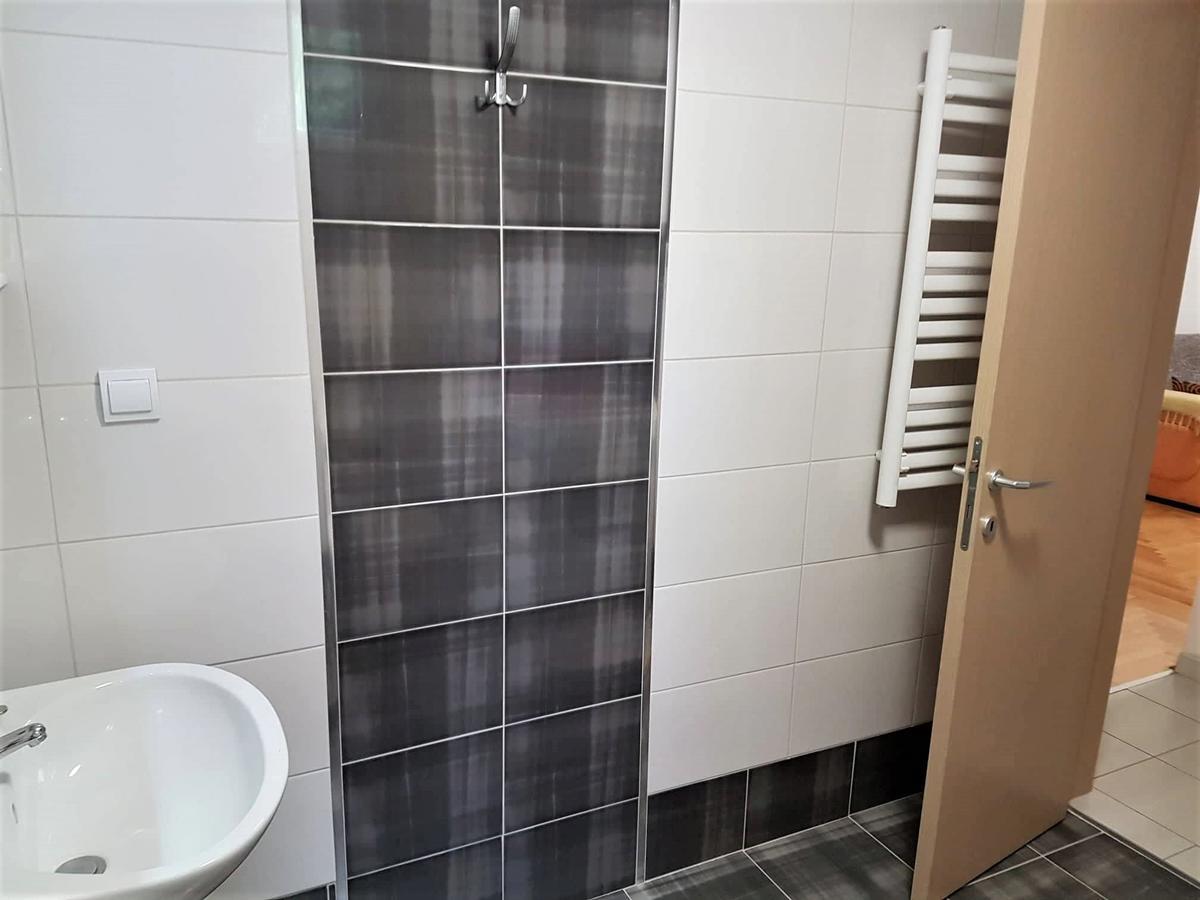 Regina'S Apartments Üsküp Dış mekan fotoğraf