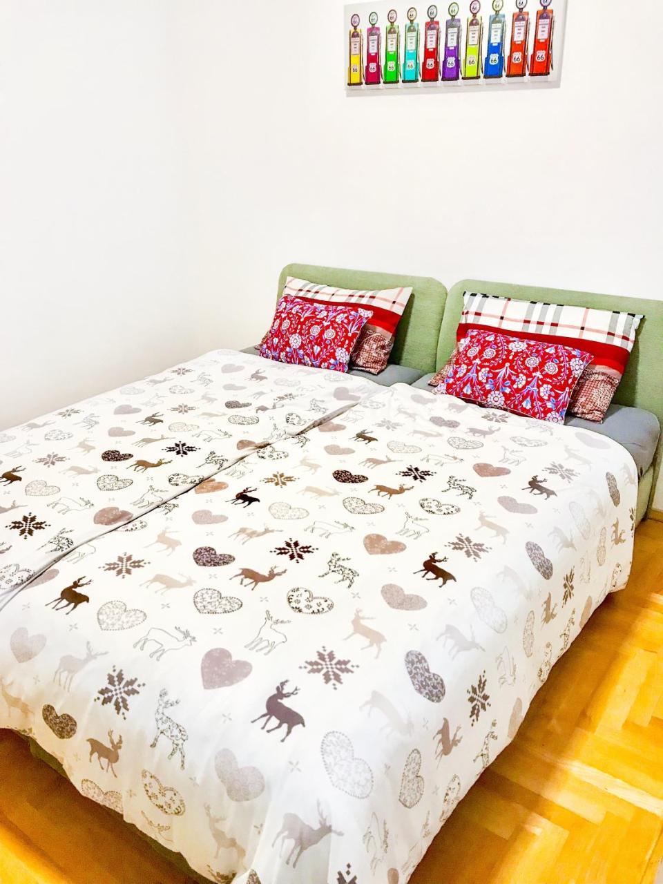 Regina'S Apartments Üsküp Dış mekan fotoğraf