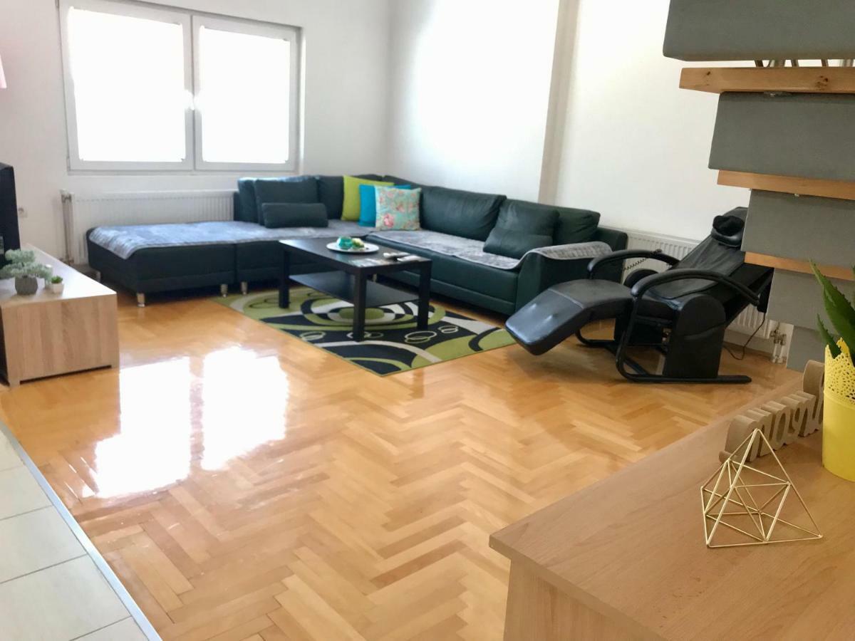 Regina'S Apartments Üsküp Dış mekan fotoğraf