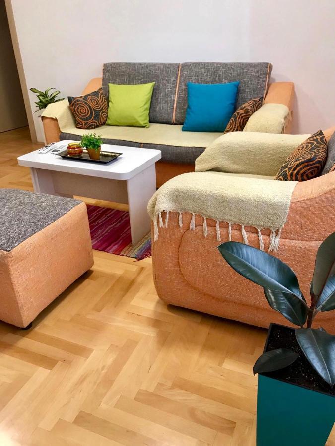 Regina'S Apartments Üsküp Dış mekan fotoğraf
